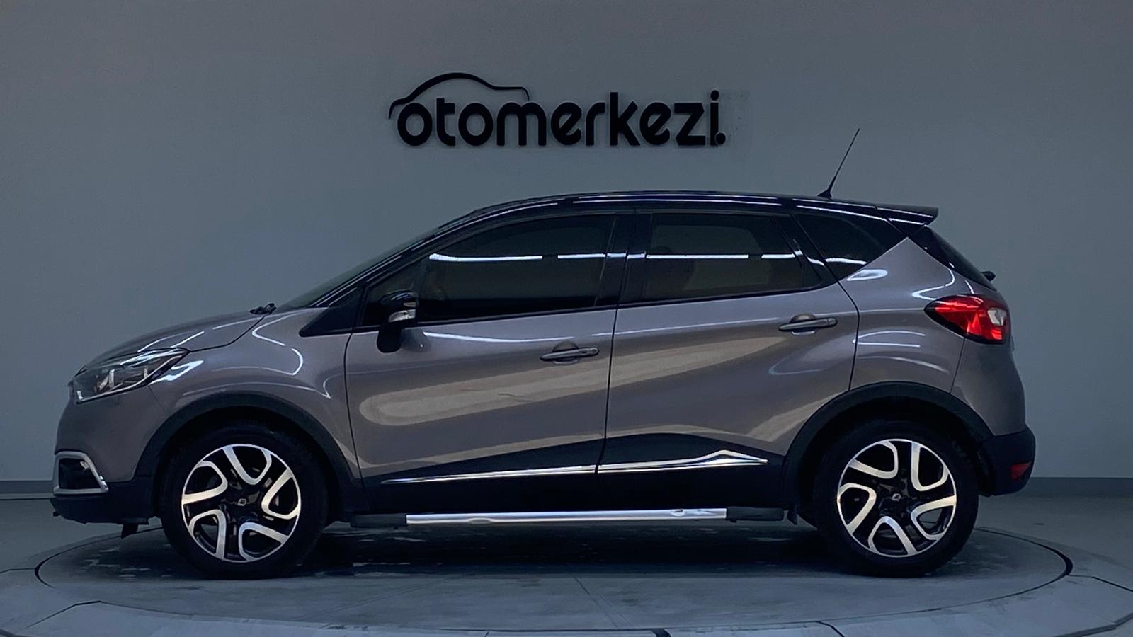 RENAULT CAPTUR 3